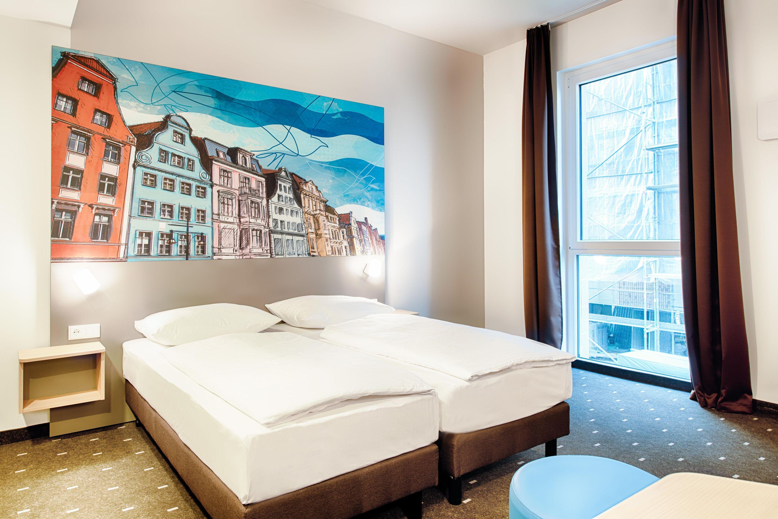 B&B Hotel Rostock City-West Экстерьер фото