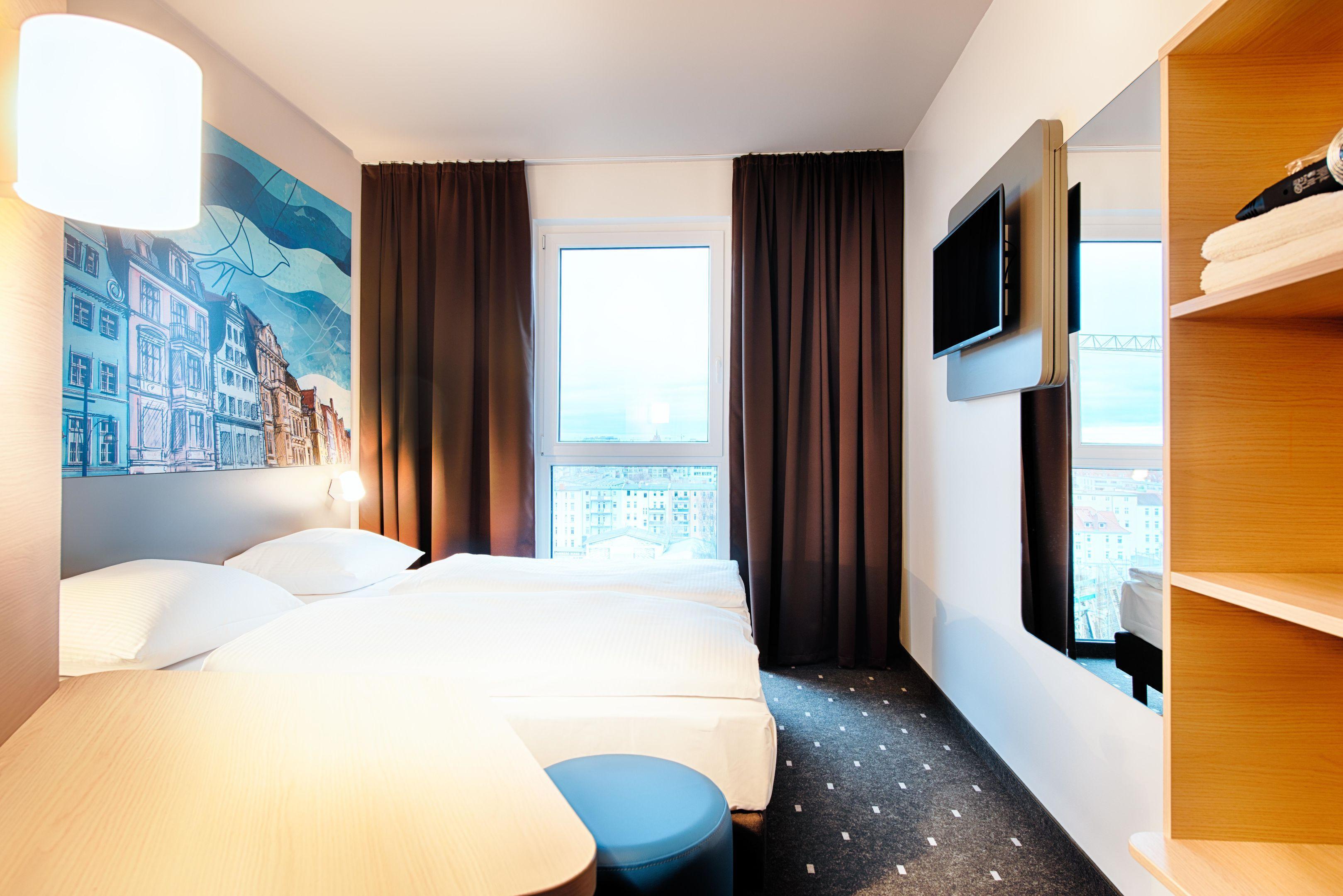B&B Hotel Rostock City-West Экстерьер фото