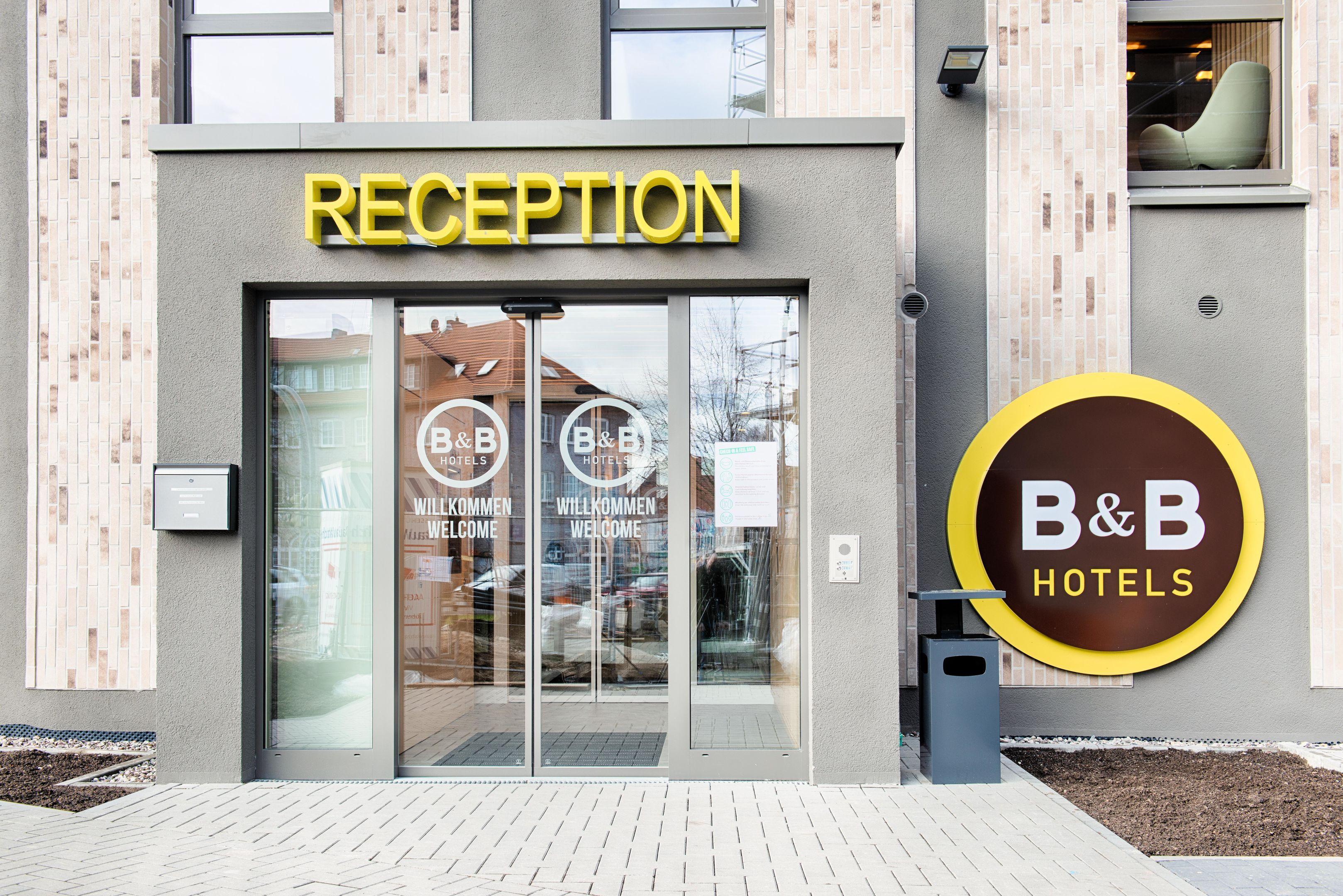 B&B Hotel Rostock City-West Экстерьер фото