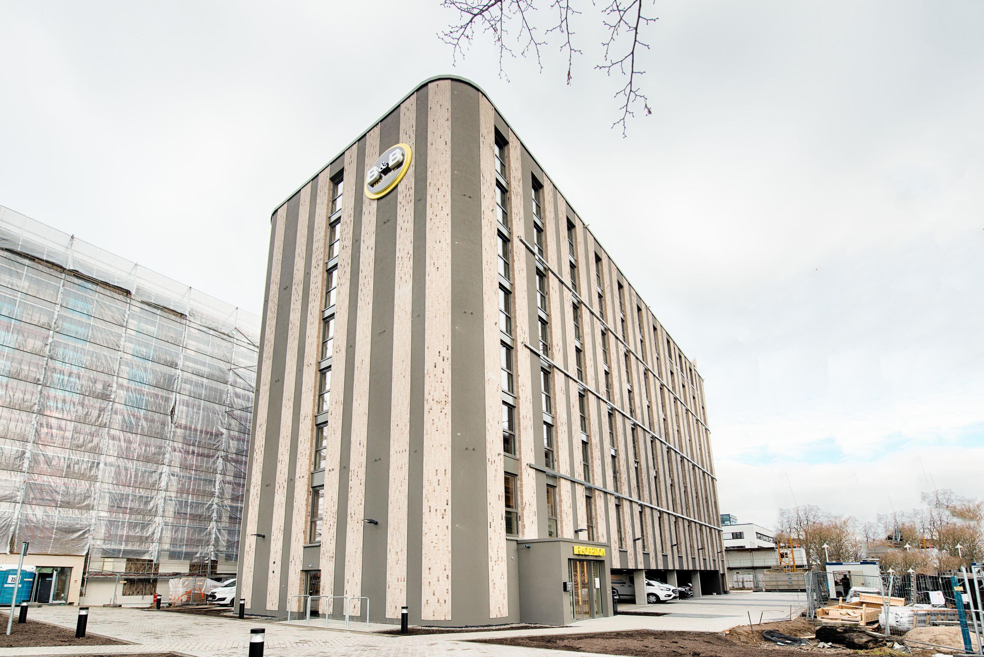B&B Hotel Rostock City-West Экстерьер фото